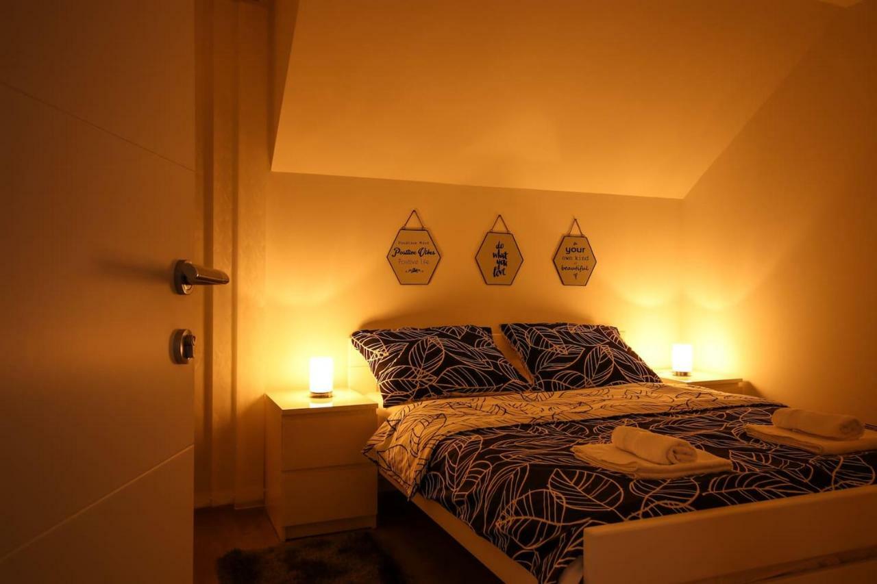 Apartman F&F Otočac المظهر الخارجي الصورة