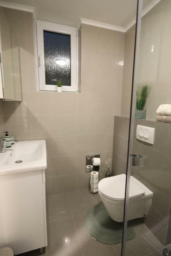 Apartman F&F Otočac المظهر الخارجي الصورة
